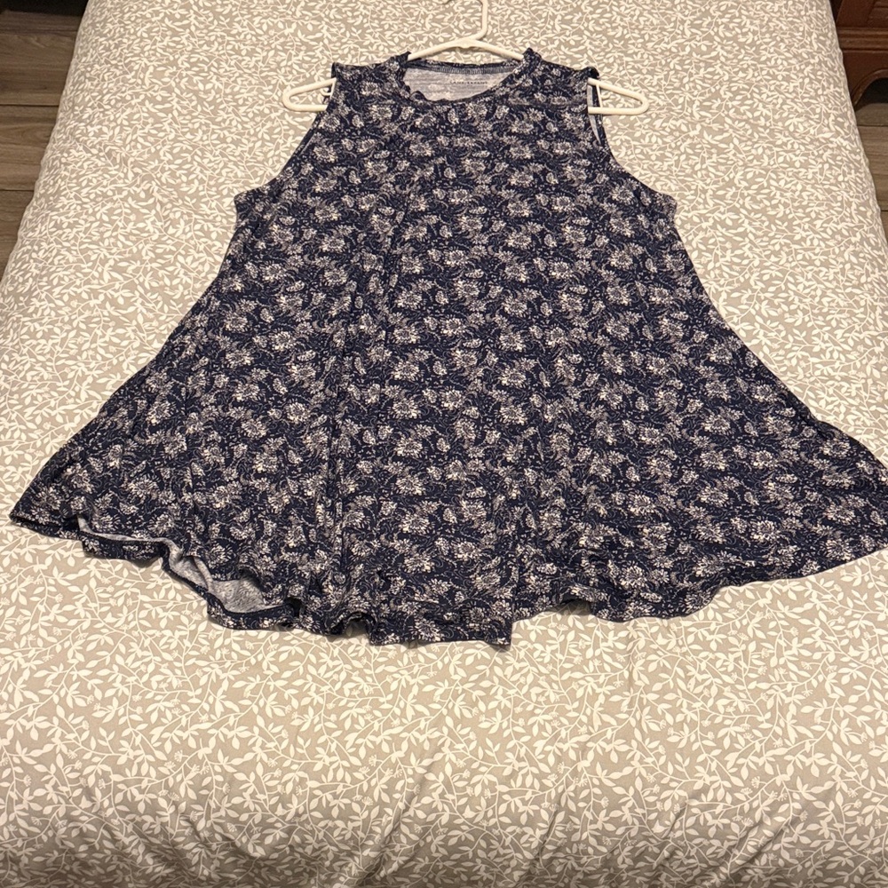 Lane Bryant Navy and White Floral Tunic